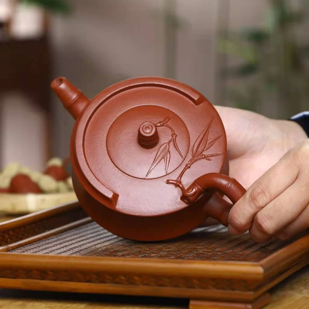 Yixing Purple Clay Set Tea Utensils Handcrafted By Famous Artisans With Appliqué Details Made From Pure Natural Clay Wenjun