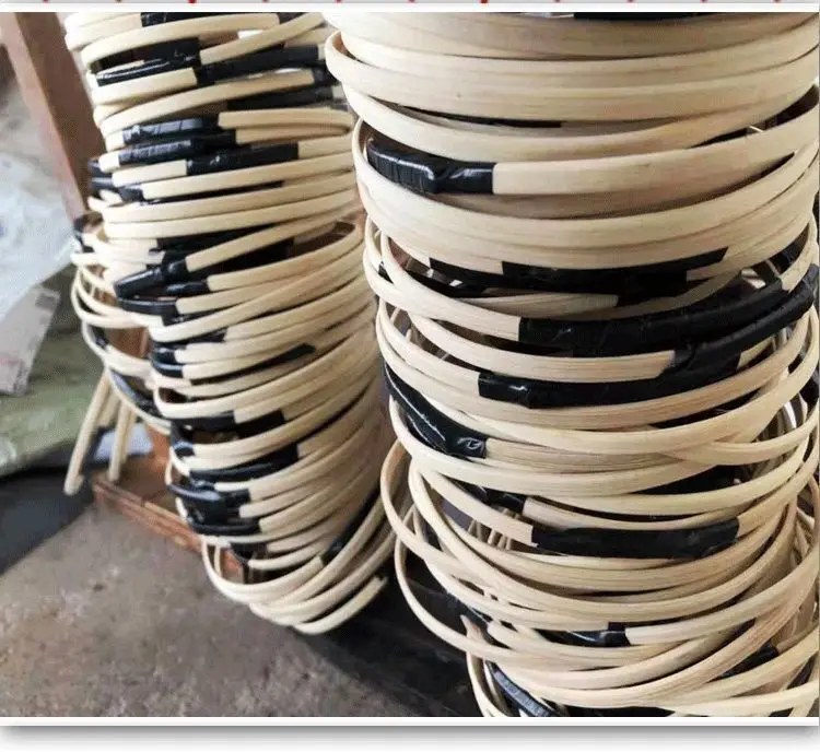 10 szt. Bambusowe Pierścienie Gra Dziecięca Rzut Pierścieniem Stojak Karnawał Ogród Podwórko Zabawki Sportowe na Zewnątrz Trening Szybkości Rzucania i Zwinności