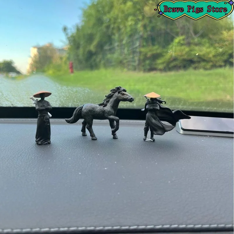 Resin Mini Figurines Decorative 50mm Ancient Sino-Japanese Samurai Warriors Office Cubicle Home Desktop Car Interior Model Gifts