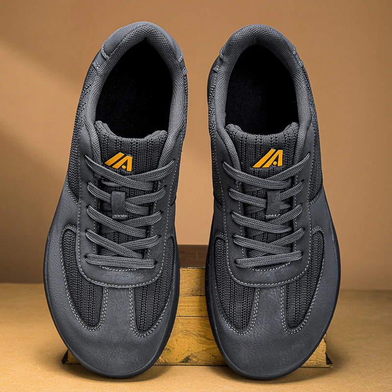Men's Lightweight Breathable Casual Sneakers Soft Sole Walking Shoes Three Colors Available