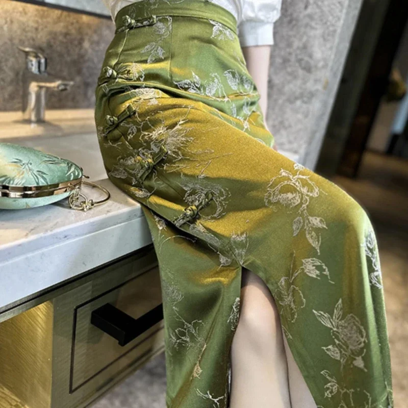 

Vintage Chinese Buckle Floral Printed Midi Skirt for Women Summer High Waist Slim Causal Slit Green Skirt CY228