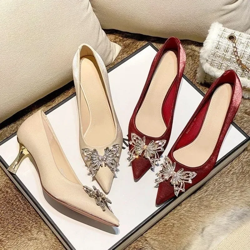 Red Heels Women 2024 New Luxurious Rhinestone Wedding Bridal Shoes Sexy Thin Heel Women\'s Pumps Comfor Mid-heeled Dress Shoes