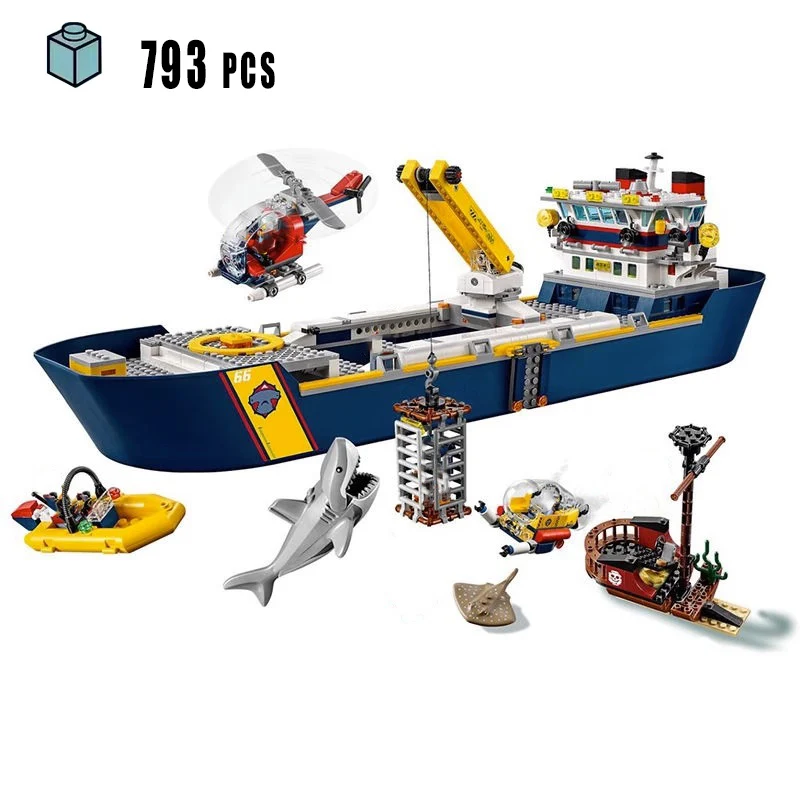 

745PCS City Cruise Sea Exploration Ship Building Block Science And Technology Boat Model MOC Brick Assembly Toys Kids Gift
