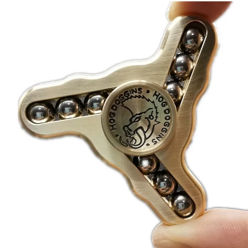 Fidget Spinner en alliage de titane Edc, artefact de décompression pour adultes, pour soulager les jouets inégalés, jeu de marée Portable créatif à trois feuilles