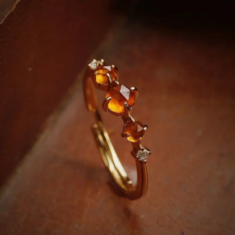 Magic Sun Amber Ring Dainty Orange Garnet Rings Japanese Orange Gemstone Jewelry Dainty Adjustable Ring Gift Sense of advanced