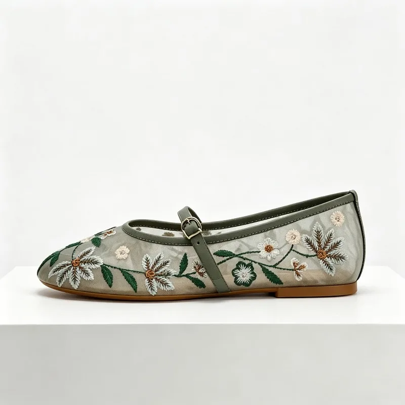 Flower Embroidered Mesh Flats Ballet Shoes Women  Breathable Round Toe Retro Women Shoes Leisure Comfy Designer Mary Jane Shoes