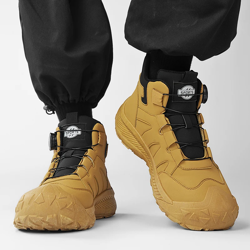 Klassische Herrenstiefel mit hohem Schaft, strapazierfähige Sohle, weiches Obermaterial, klassisch und modisch, geeignet zum Wandern und für Outdoor-Aktivitäten. – Detail 11