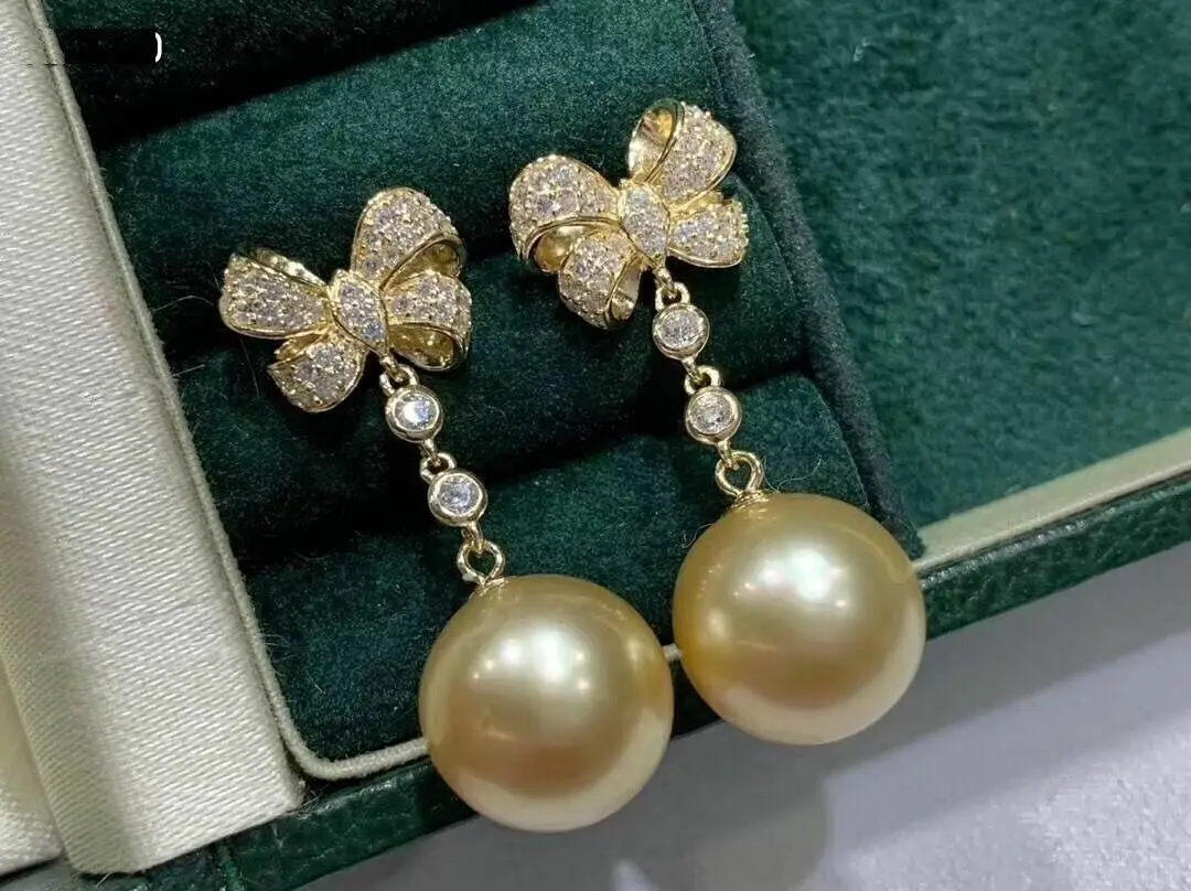 

Gorgeous AAAA 10-11mm Natural South China Sea Round Gold Pearl Earrings 925s