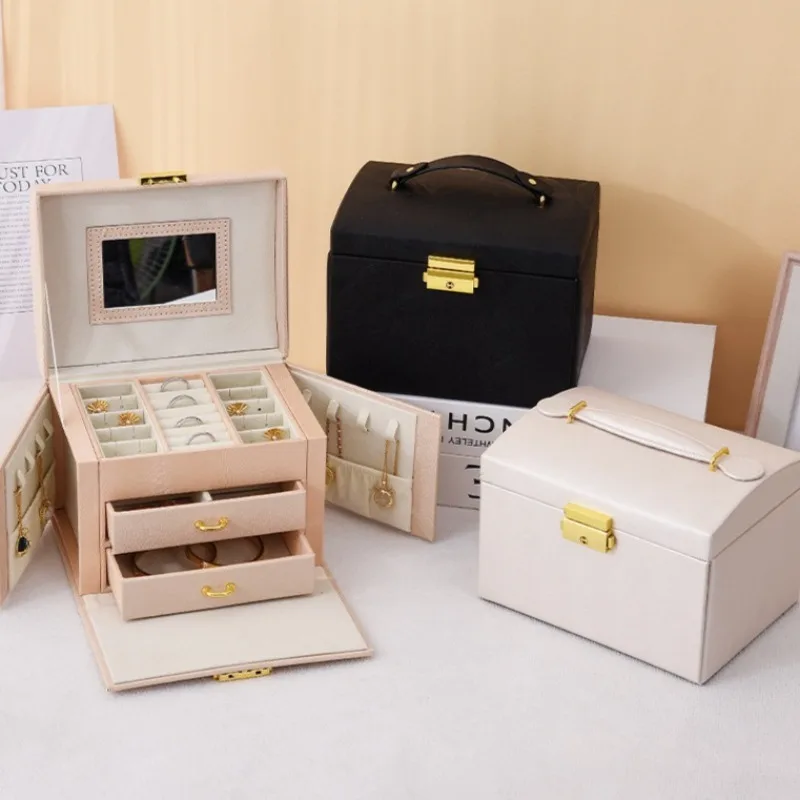 

Портативная шкатулка для ювелирных изделий для ожерелья и колец - маленькая арка из искусственной кожи в европейском стиле, стеллаж для хранения с тремя ящиками и ювелирными изделиями