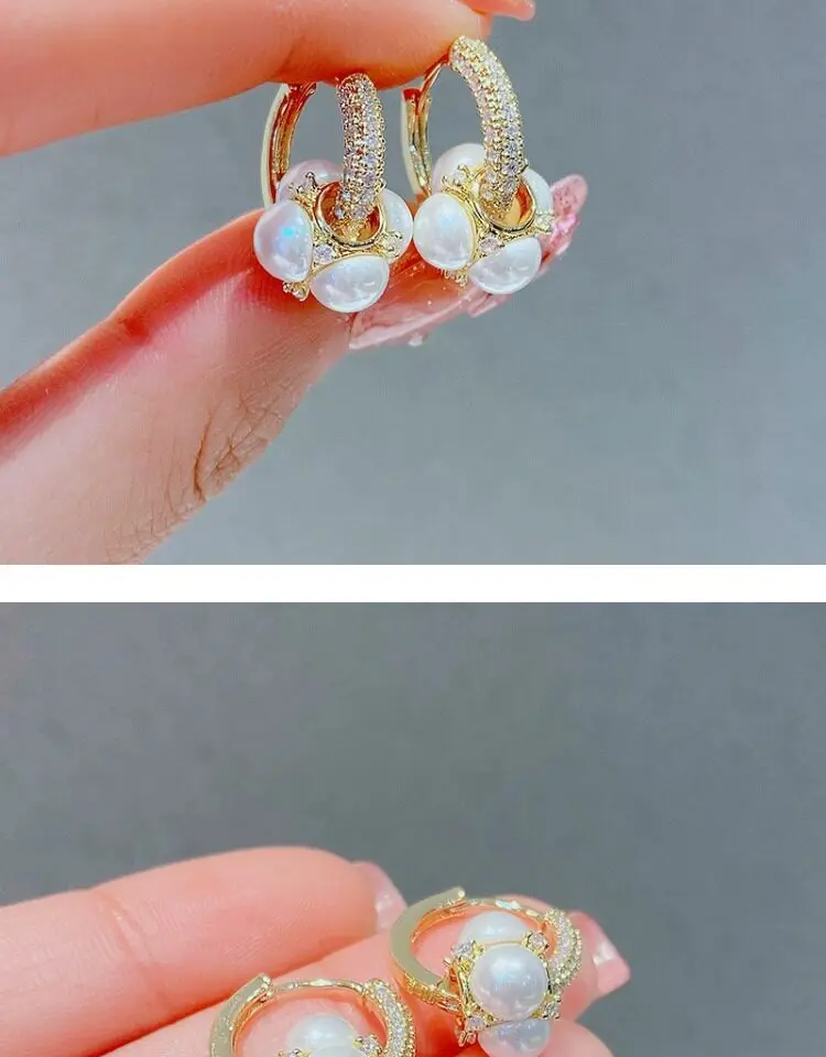 Neues Design, luxuriöser, mikropavébesetzter Zirkon-Ohrring mit Goldfarbenem Verschluss und künstlichem Perlenanhänger für Damen, vielseitiges Schmuck-Accessoire – Detail 8