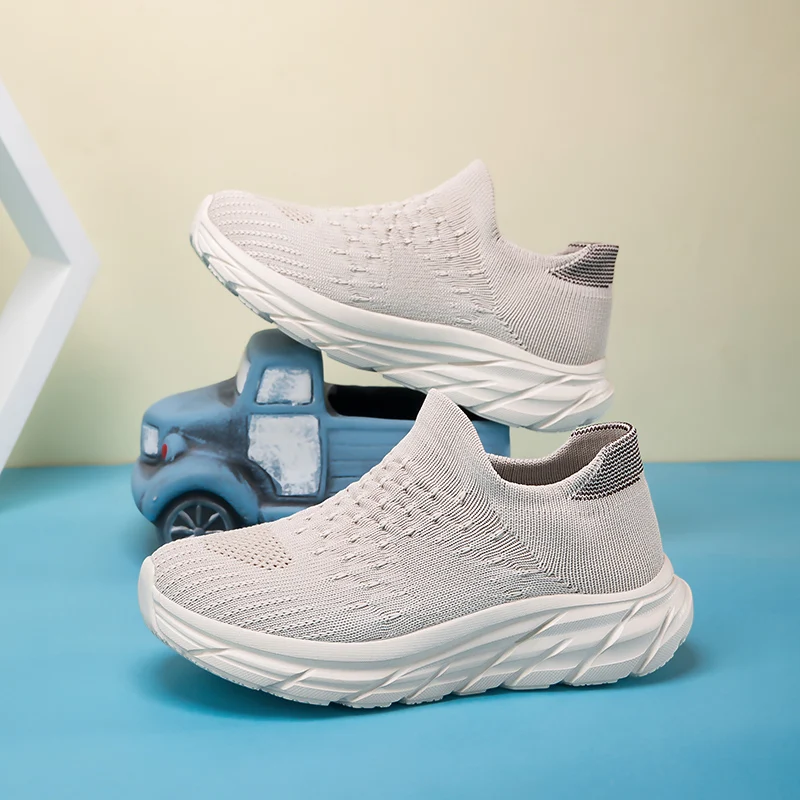 Children Sneakers for Boys Mesh Breathable Running Sports Shoes Kids Girls Flat Casual Shoes Fashion Knitted Running Shoes