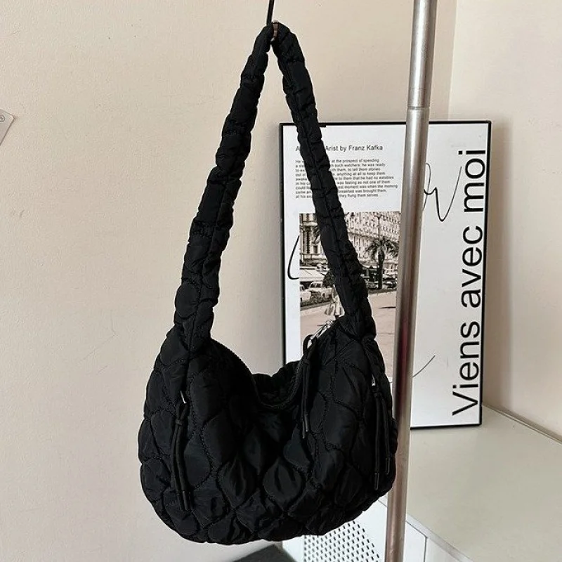 

2025 Новая роскошная брендовая женская кожаная сумка, известный дизайнер, классический парижский стиль, модный дизайн, повседневная, простая, винтажная, элегантная ​