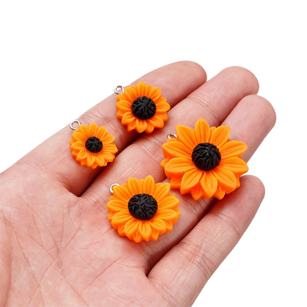 10pcs/Lot 3D Sunflower Resin Pendants Flatback Flowers Keychain Necklace Pendant Charm DIY Jewelry Making Accessories image 6