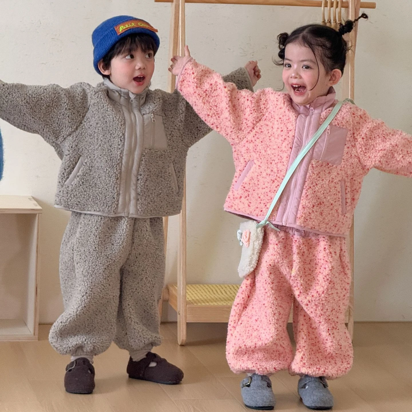 Suit 2026 Autumn and Winter New Children's Clothes Korean Style Boys and Girls Lamb Wool Casual Fur Coat Pants Two Sets