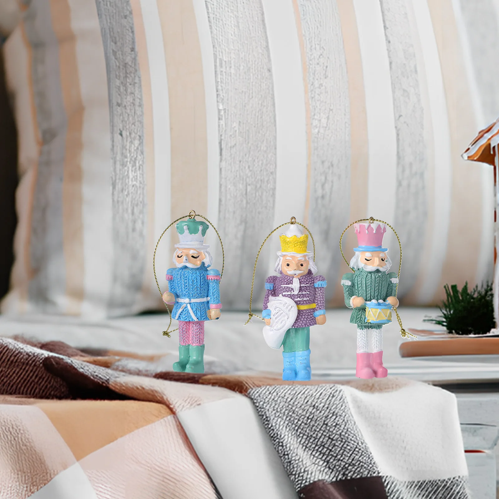 

8Pcs Nutcracker Decorations Wooden Nutcracker Soldiers Christmas Hanging Ornaments Colorful Xmas Decor Traditional Holiday