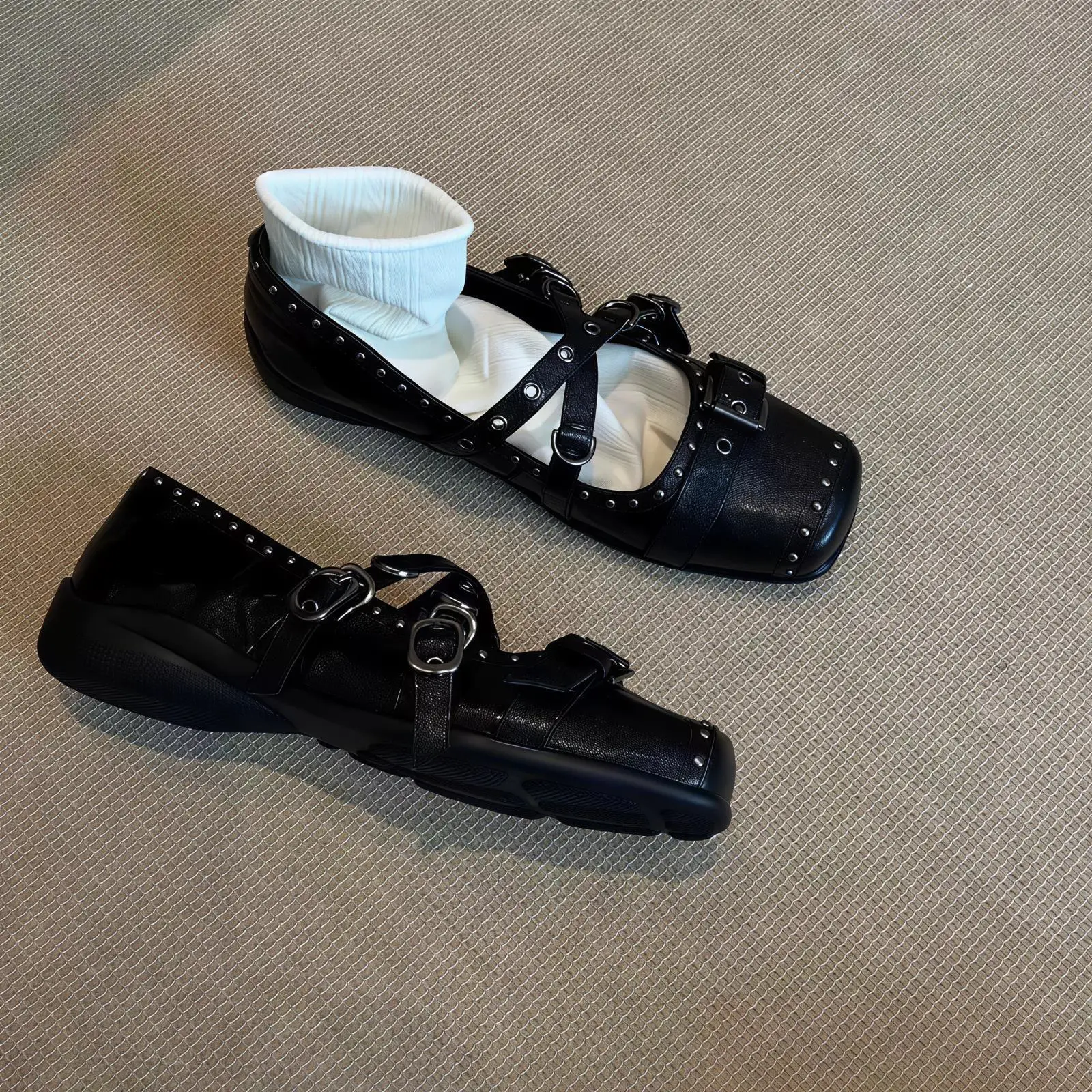 zapatos-mary-jane-de-piel-de-oveja-version-2026-nuevos-de-punta-cuadrada-de-cana-alta-estilo-ballet-con-hebilla-y-remaches-deportivos-casuales-para-mujer