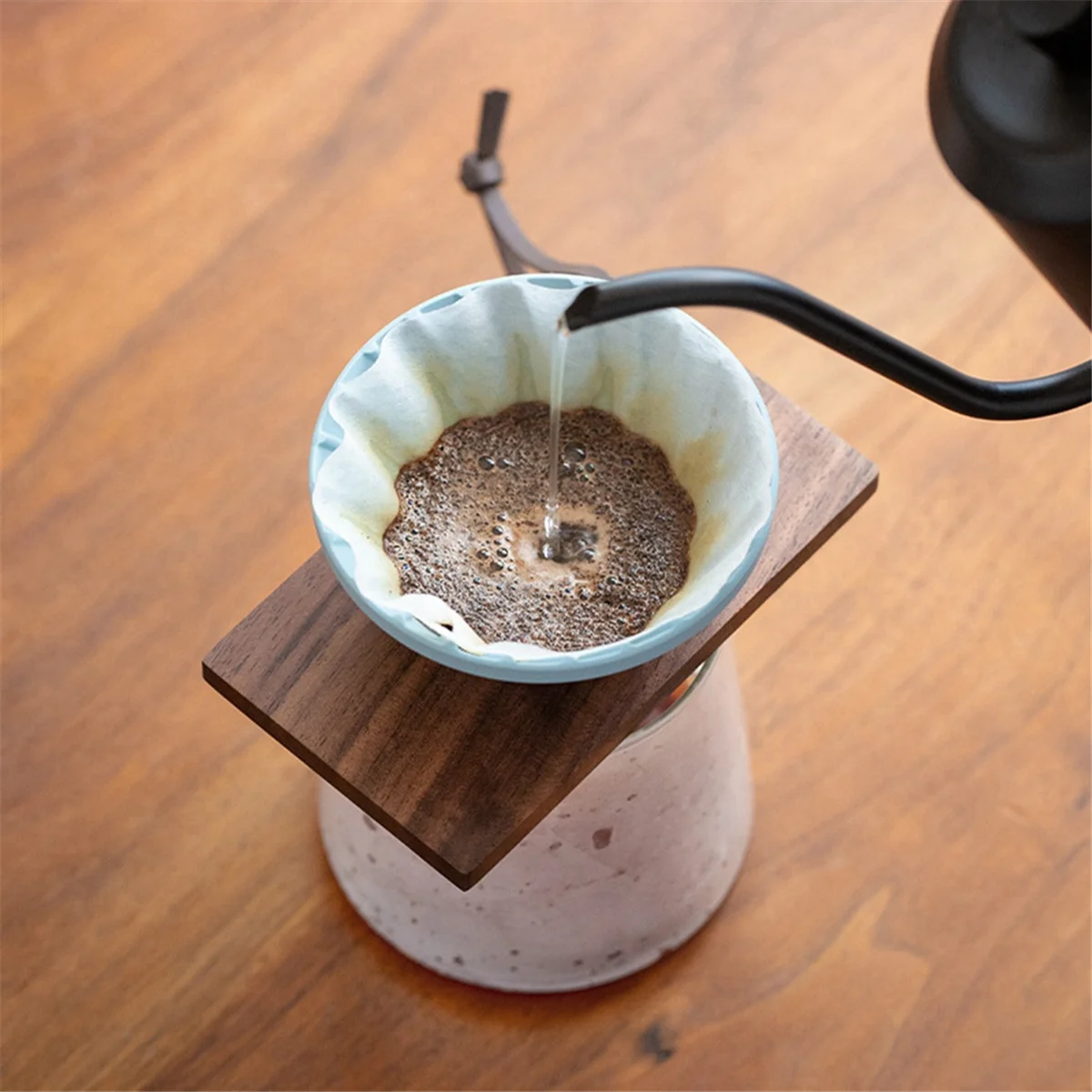 AT17 木製コーヒーフィルターカップホルダー無垢材ドリップフィルター装飾コーヒーパウダーフィルターペーパーホルダー正方形コーヒートレイ