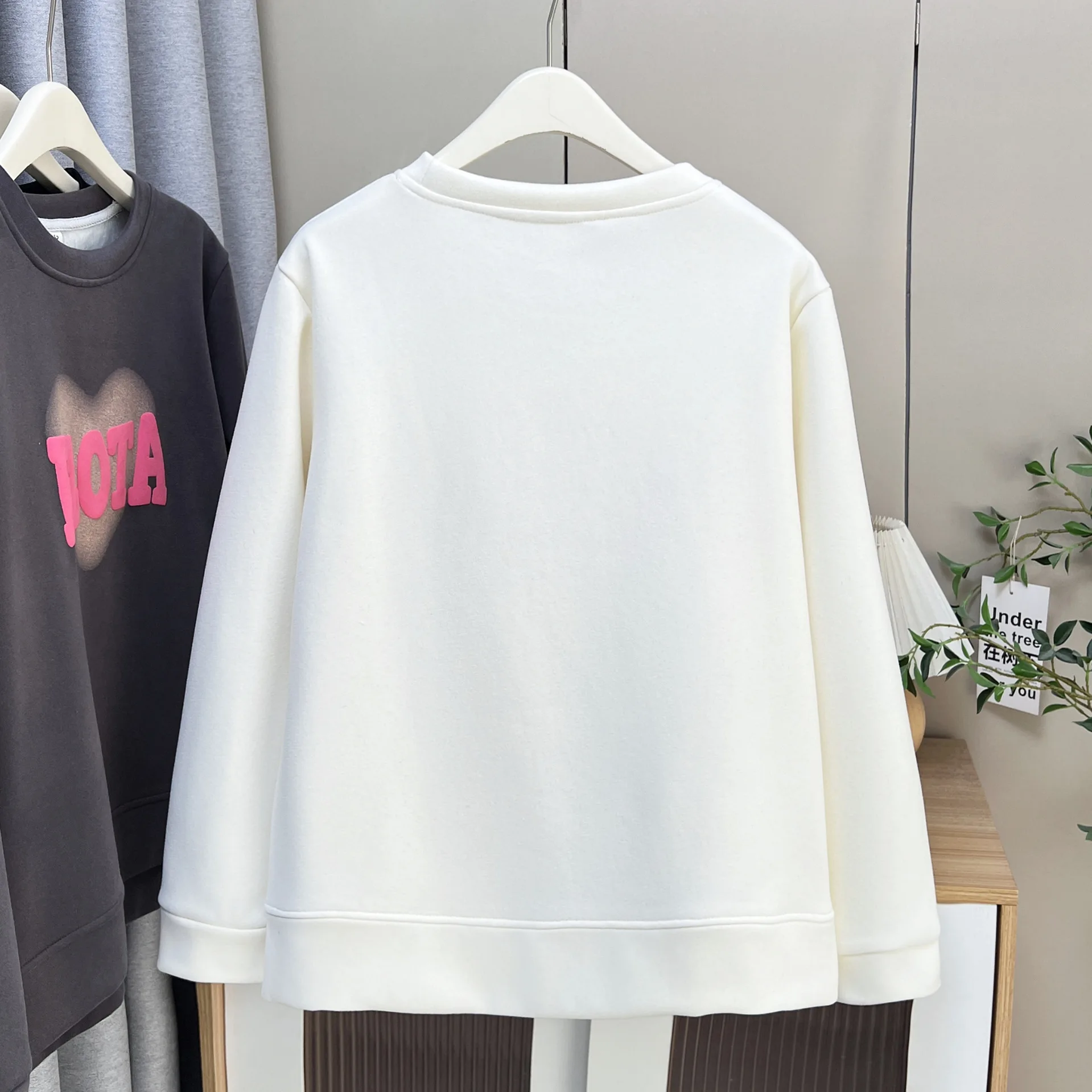 XXXXL Mode Plus Size Dameshoodie Winter Nieuwe Casual Warme Fleece Gedrukte Letter O-hals Sweatshirt 832