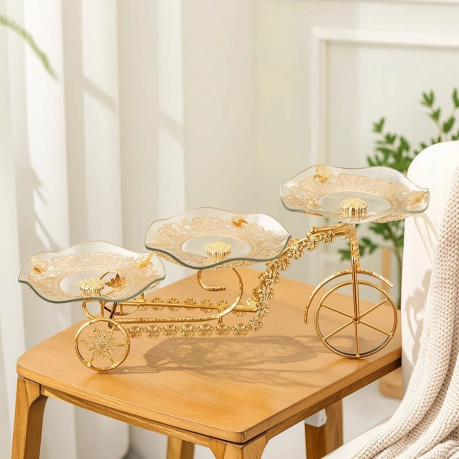 Two-Wheeled Fruit Stand Decorative Fruit Tray with Raised Base Dessert Display Stand Elegant Serving Platter Stylish for Hosts