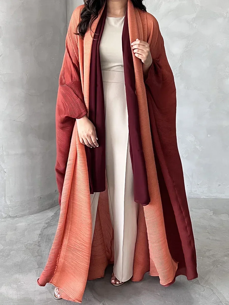 Muslim Abaya for Women Bat Sleeve Pleated Gradient Cardigan Trench Coat 2023 Autumn Dubai Abayas Plus Size Women's Luxury Coat