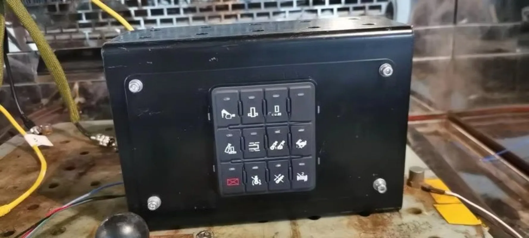 12 Buttons Switch Panel CAN Bus Automotive Intelligent Keypad with LED DC 12V 24V