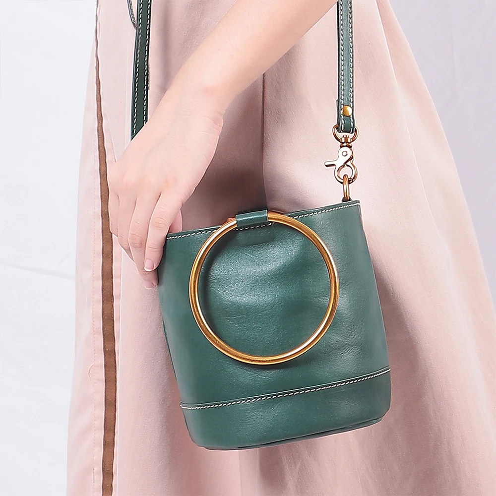 Women's leather shoulder bag versatile cowhide bucket bag exquisite and niche crossbody bag large capacity women's bag