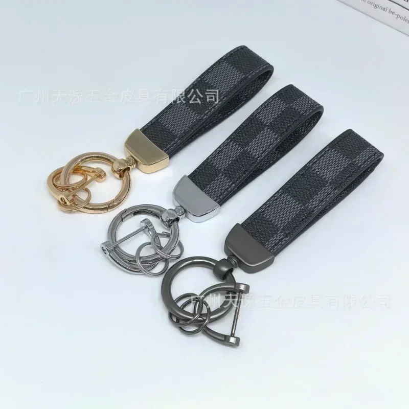العلامة التجارية العصرية القديمة زهرة الجلد سيارة المفاتيح سبائك الزنك الأزياء مفتاح سلسلة قليلا plushring
