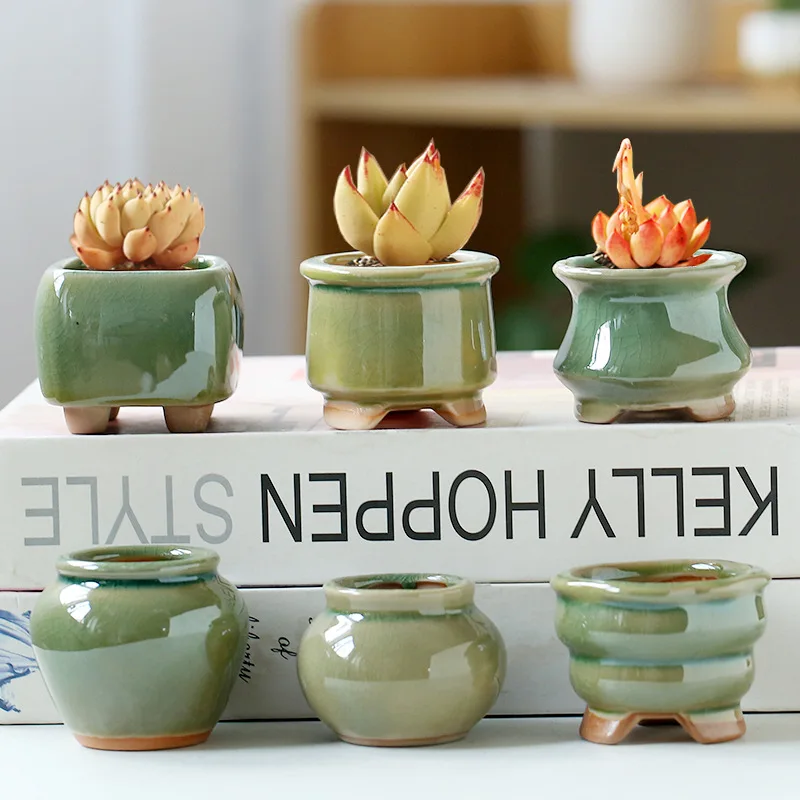 

6pcs Creative Thumb Small Flower Pot Mini Bean Pot Retro Plain Home Desktop Decoration Flowerpot with Hole for Indoor Plants