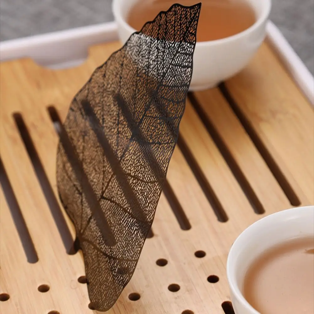 1 Pair 304 Stainless Tea Infuser Leaf Shape Reusable Tea Strainer Hollow Out Fine Mesh Bodhi Leaf Tea Infuser Tea Lover Gift