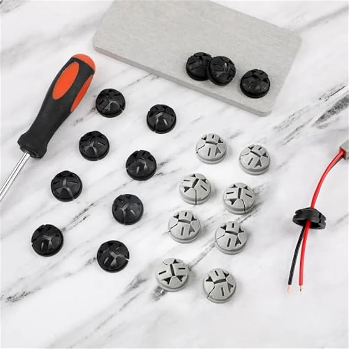 

AB02 100pcs Push-in Cable Connectors, 3/8 Inch Push in Connector Button Push-in NM Cable Clamps for Romex 1/2 Inch Knockouts