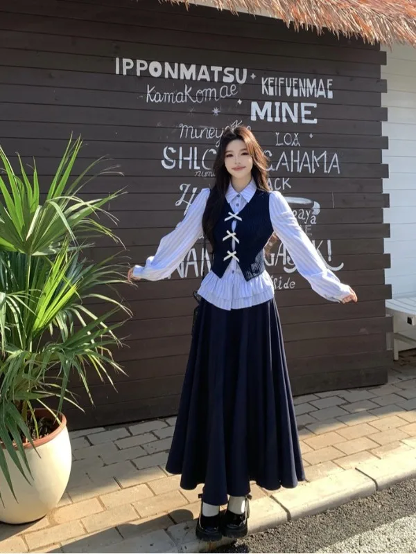 

plus Size Casual Knitted Set Spring New Style Fake Two-Piece Striped Shirt Patchwork Top High Waist Skirt Fashionable En...