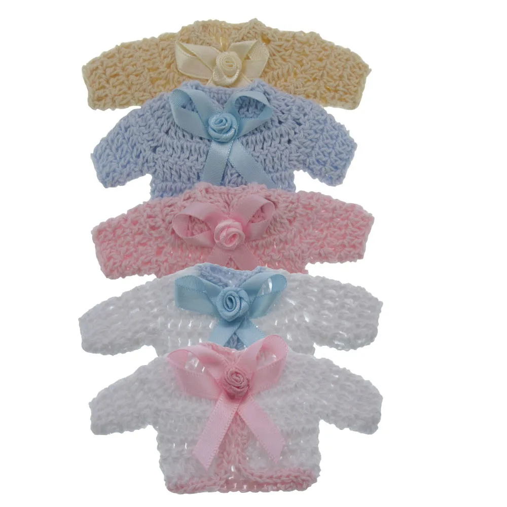 6/12 sztuk Mini bawełna szydełka sweter z dzianiny wstążka tkaniny do chrzest Baby Shower zabawki lalki rzemiosło stół strona dekoracji