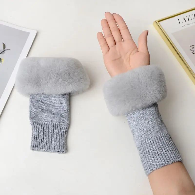 

Knitted Threaded Cashmere Bracer False Sleeves Rex Rabbit Hair Wrist Cover Sleeves Fur Women's Winter Hair Extended Cuff Fabric
