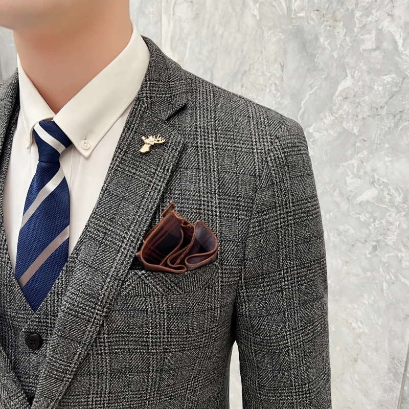 2023 Men's British Fashion Three-piece Set Slim Fit Suit Vest Trousers Ensemble Handsome Trendy All-in-one Banquet Blaze 24 S28837740cf5e44c2807cf3e26af172d32