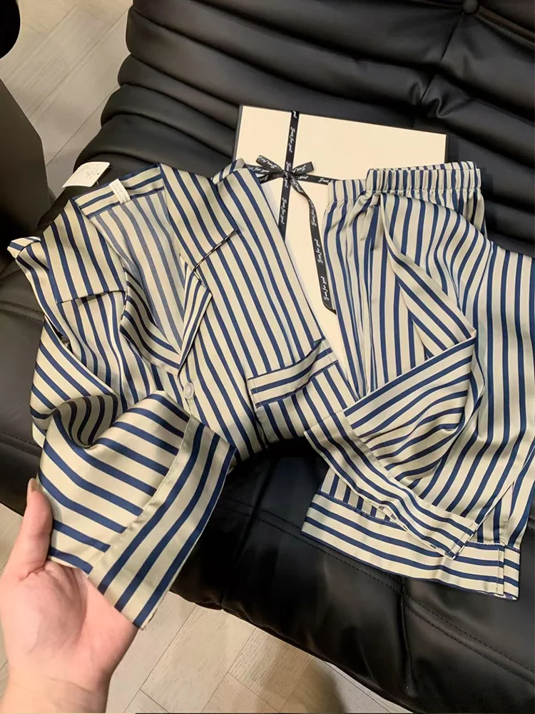 pigiama-in-seta-da-uomo-set-due-pezzi-stile-casual-maniche-lunghe-vestibilita-comoda-abbigliamento-per-casa-e-adatto-per-uso-esterno