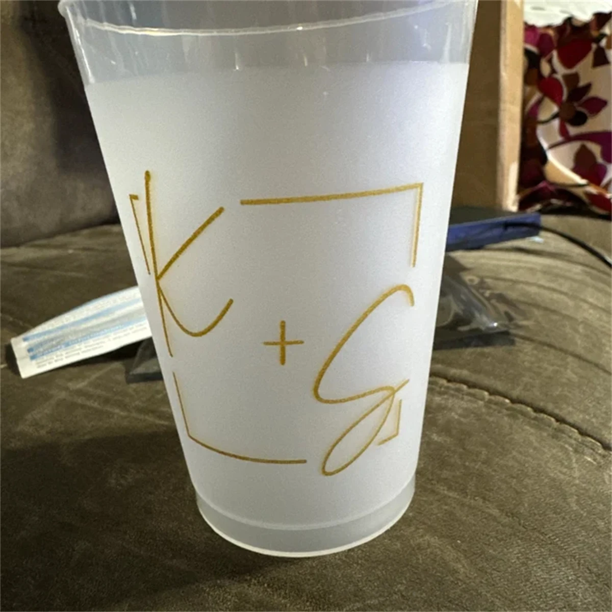 Custom Pet Plastic Cups Wedding Favors, Personalized Dog Photo Frosted Cups, Birthday Shower Party Decorate, 8oz,10oz, 12oz,24oz