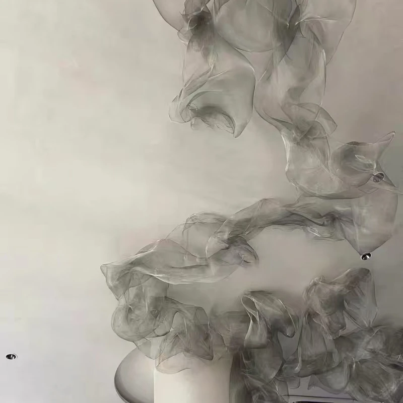 

Flexible Metal Cloud Mesh Fabric for Wedding Backdrop Ceiling Hangings DIY Floral Arrangement Photo Studio Background Supplies