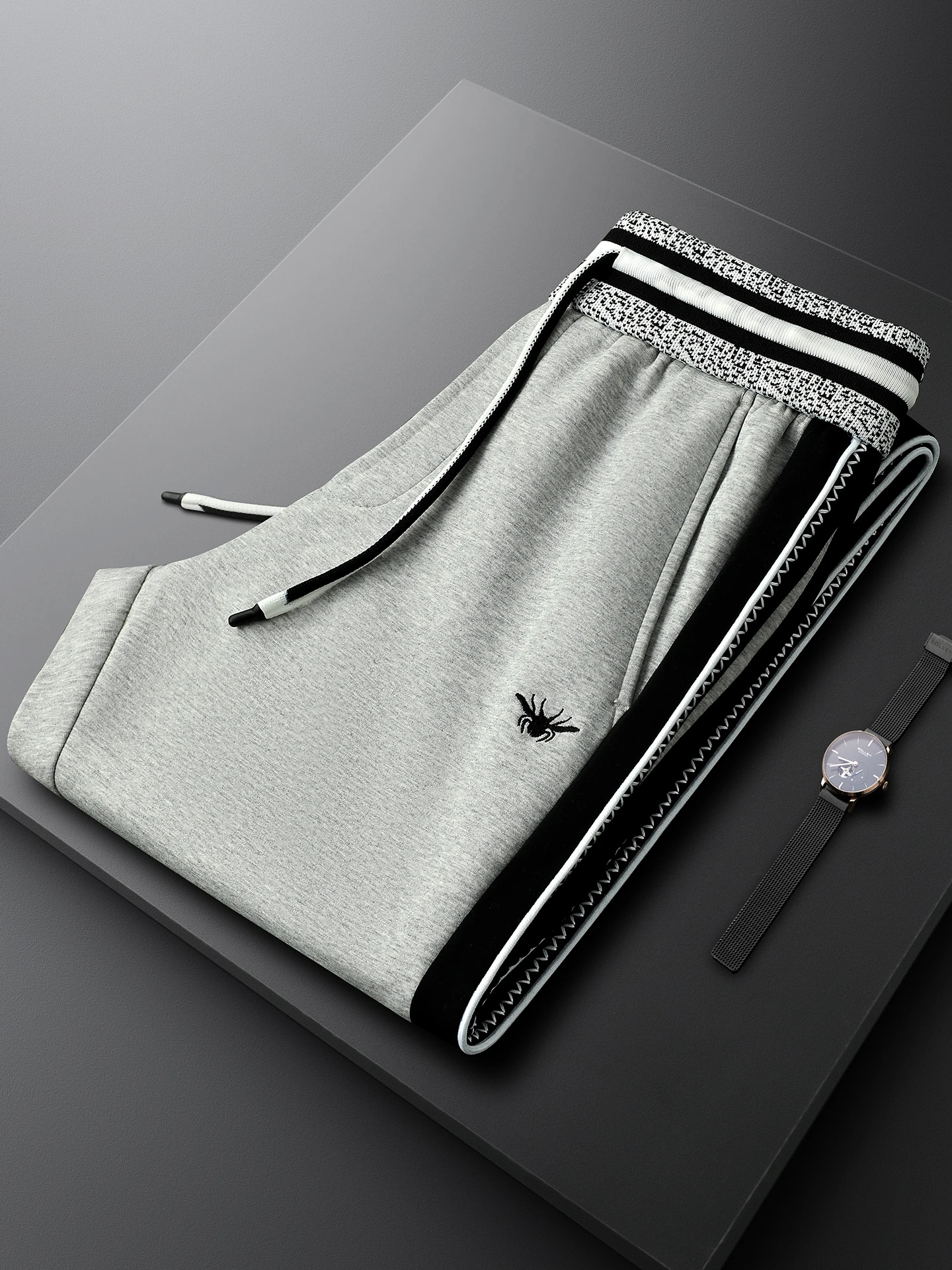 

Легкие спортивные повседневные брюки с эластичной резинкой на талии, мужские тонкие прямые спортивные штаны на осень-зиму с полосками по бокам, мужские спортивные штаны