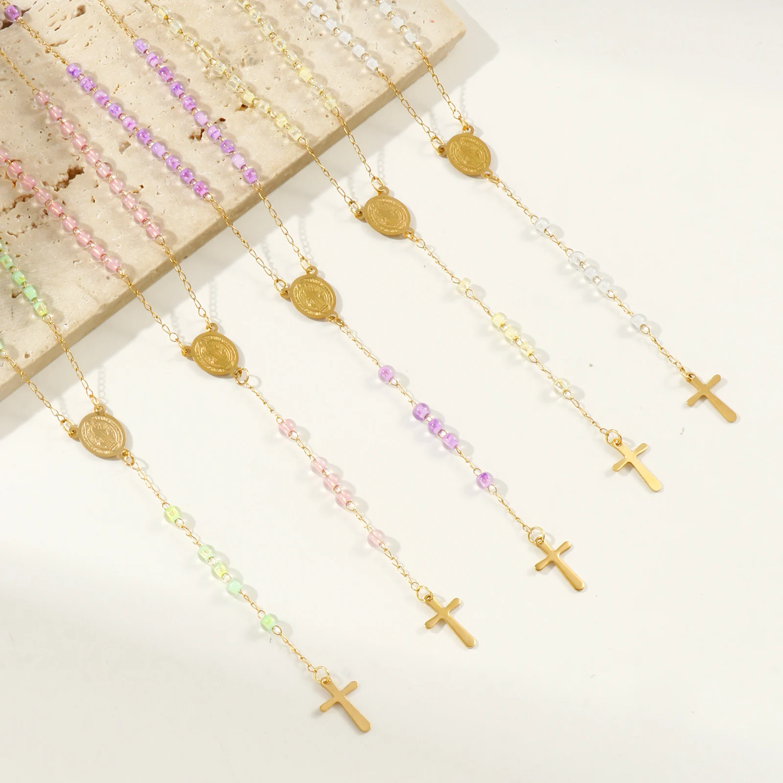 Różaniec ze stali nierdzewnej  – Cross Pendant Necklace Gold recenzja i cena