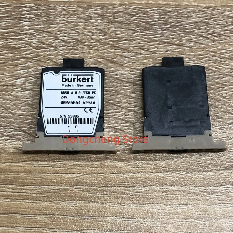 

1 шт./лот, новый электромагнитный клапан Burkert 6650 A 0,8 FFKM PK 24 В, 3-ходовая пластина, миниатюрный направленный клапан 00226664