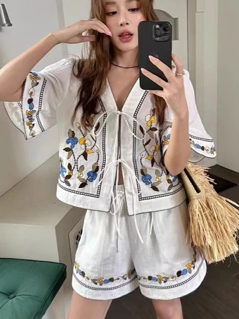 

French Romance 2025 Summer Retro Ethnic Style Embroidered Bubble Sleeves Loose Top High Waist Shorts Set