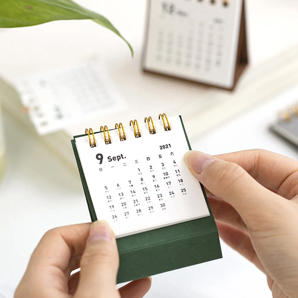 

4Pcs Simple Mini 2023 Desk Calendar Portable Home Office Decorative Daily Use Small Compact 2023 Table Calendar