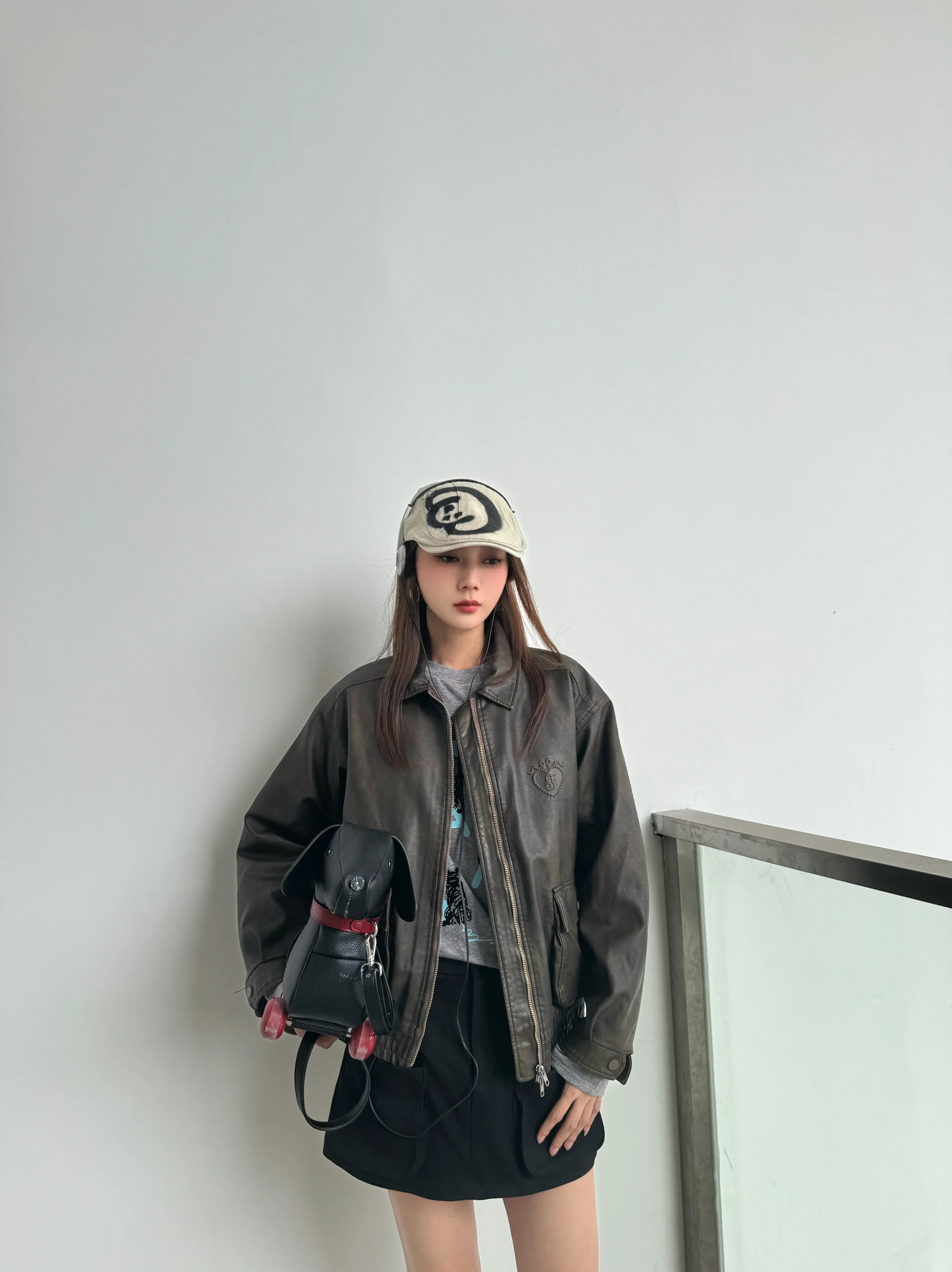 5OoofYang Street Sle Damen Kunstleder-Jacke mit Baumwolle Winddichter Warmer Mantel für den Winter mit Knotendetail