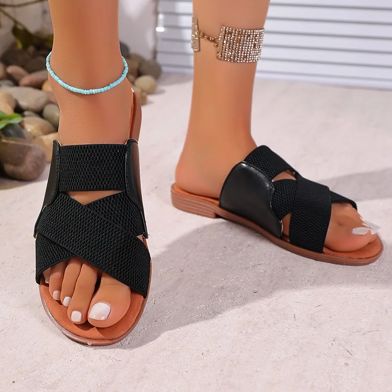 Plus size chinelos planos femininos 2025 verão novo cross-elástico exterior usar sandálias de praia e chinelos para mulher