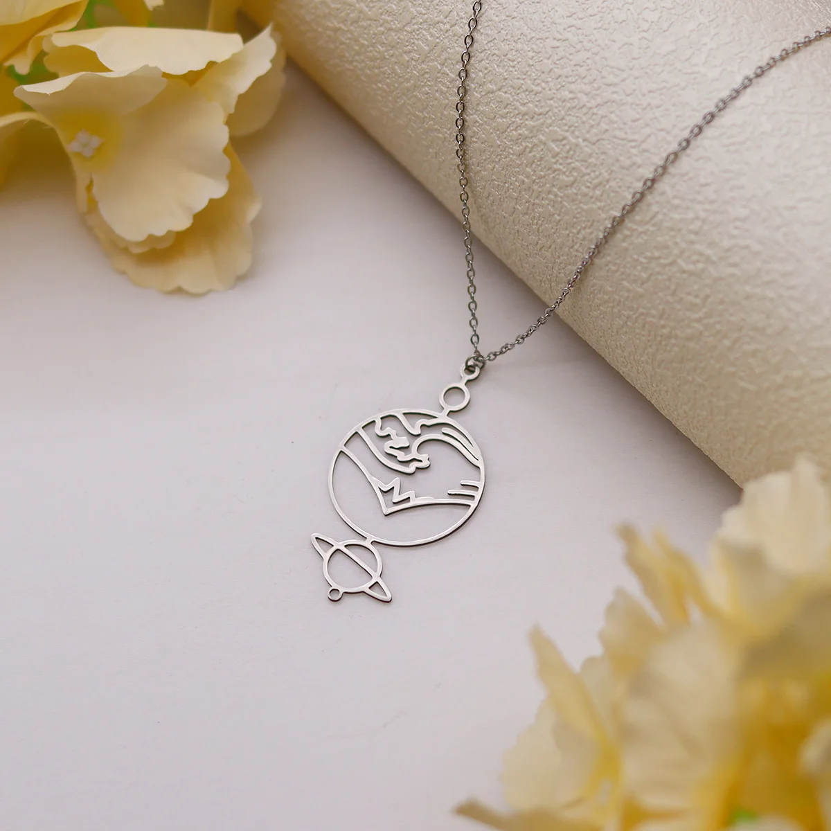 كينيتيال كوكب سماوي تحت عنوان قلادة قلادة النساء الفتيات الفولاذ المقاوم للصدأ الكون المختنق سلسلة عنق القلائد مجوهرات هدية #3