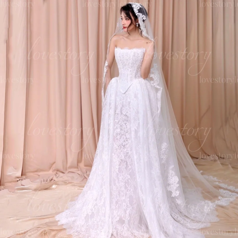 Customized Luxury Lace Wedding Dresses Strapless A   Line Detachable Train Bridal Gowns Illusion Bride Robes vestido de novia