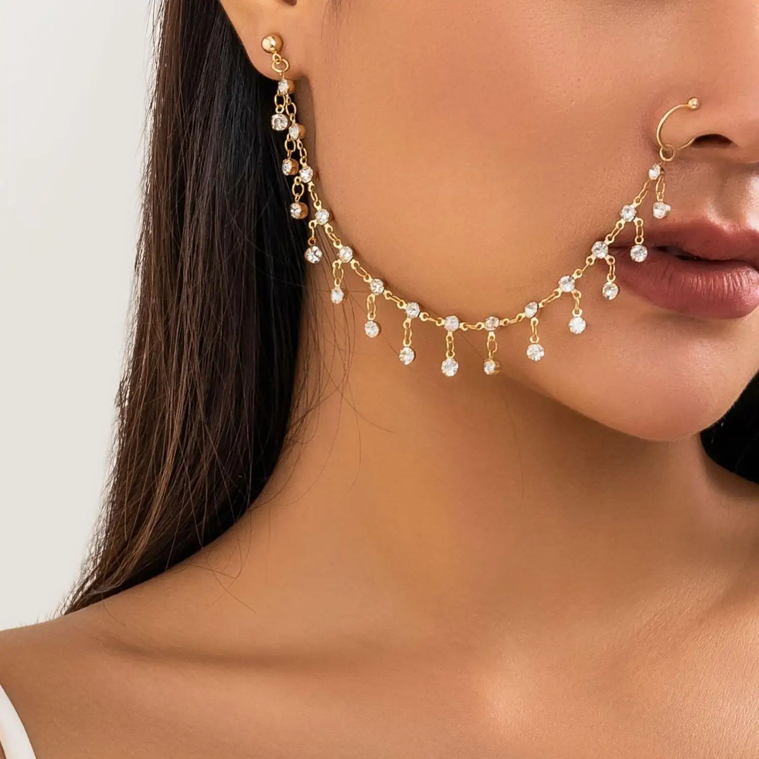 טבעות האף אופנתיות לנשים מקשרות עגילים שחור ירוק קטן קריסטל קטן חרוזים נחיר מזויף פירסינג קליפ נשים