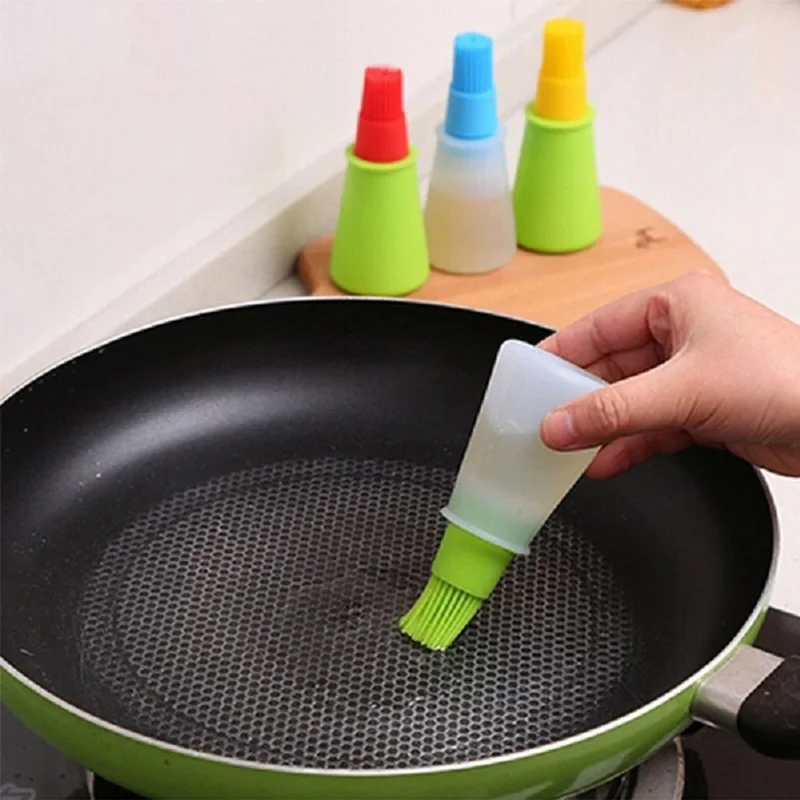 Silicone BBQ Oil Brush High Temperature Resistant Bottle Barbecue Brush Household Bakery Accessories Pancake Brush Oil Tool