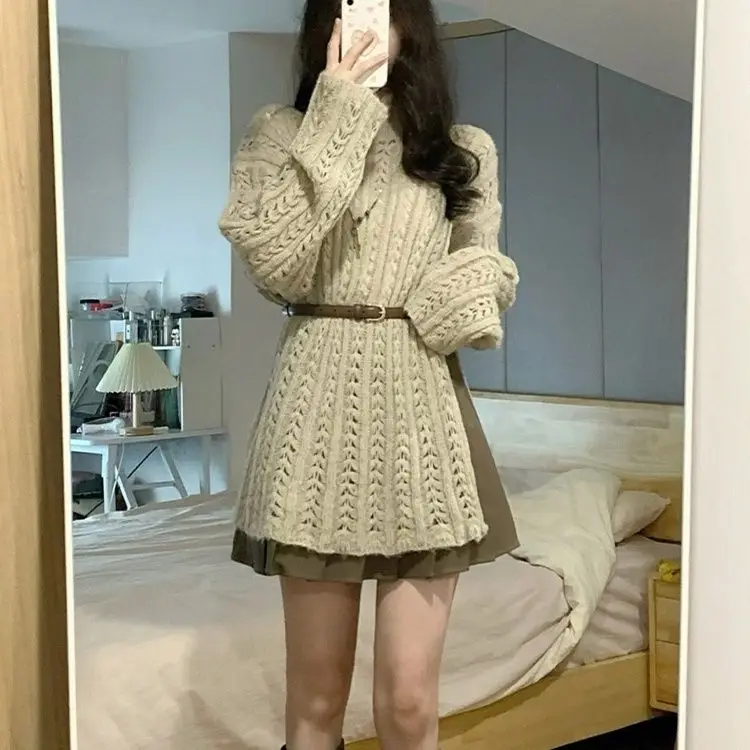 Hollow Knitted Sweater 2024 New Women's Spring Commuting Versatile Unique Beautiful High End Lazy Design Casual