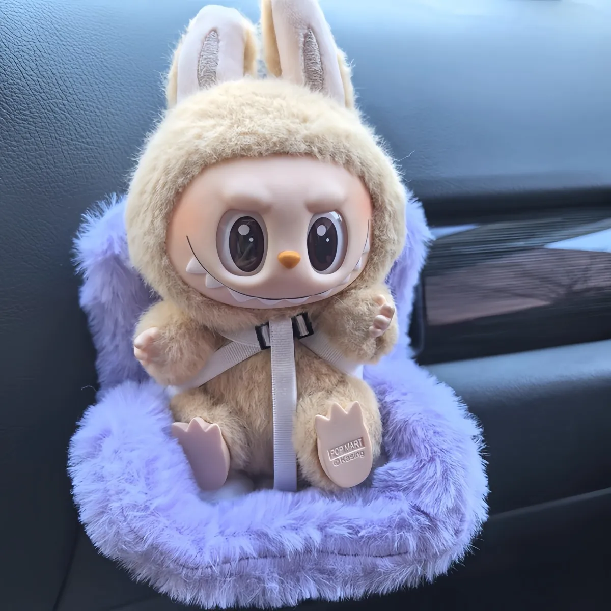 1 szt. Lalka do kratki wentylacyjnej samochodu na Labubu (BEZ LALKI) 17cm Pluszowe Lalki Pluszowa Lalka Sofa Dekoracja Samochodu Akcesoria do Lalek